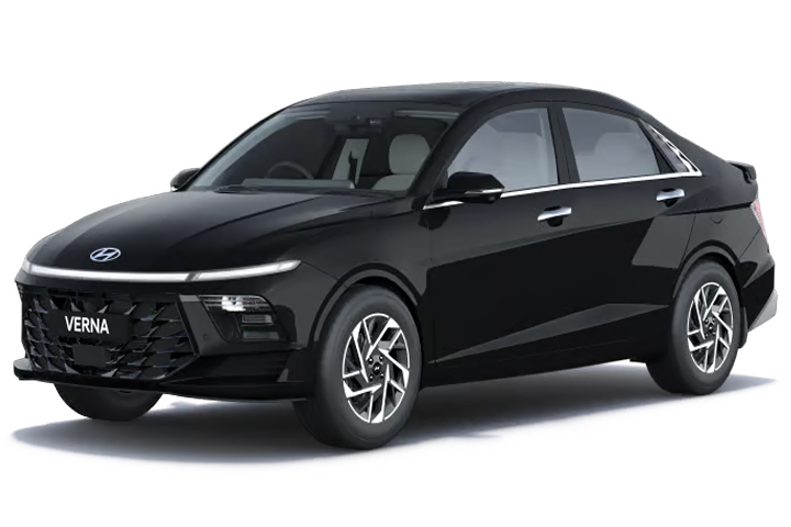Hyundai Verna HX6 in Titanium Black