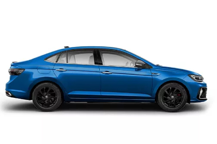 Volkswagen Virtus Highline in Rising Blue Metallic