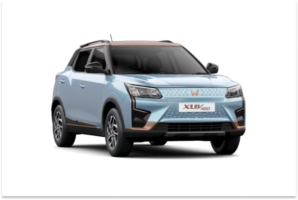 Mahindra XUV 400 Electric EL in Artic Blue Dual Tone